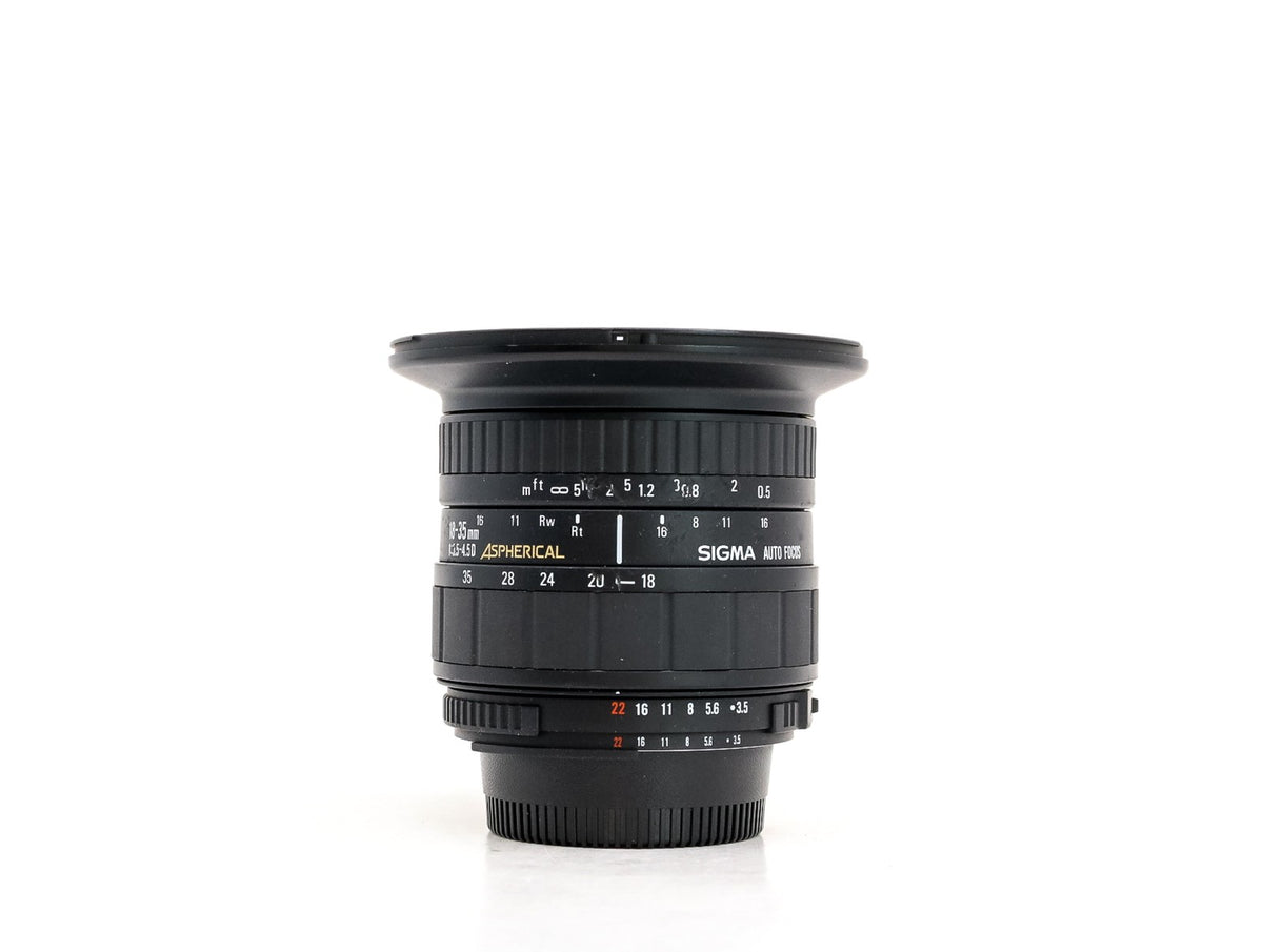 Sigma 18-35mm f/3.5-4.5 Aspherical - Nikon Fit · hoofdafbeelding