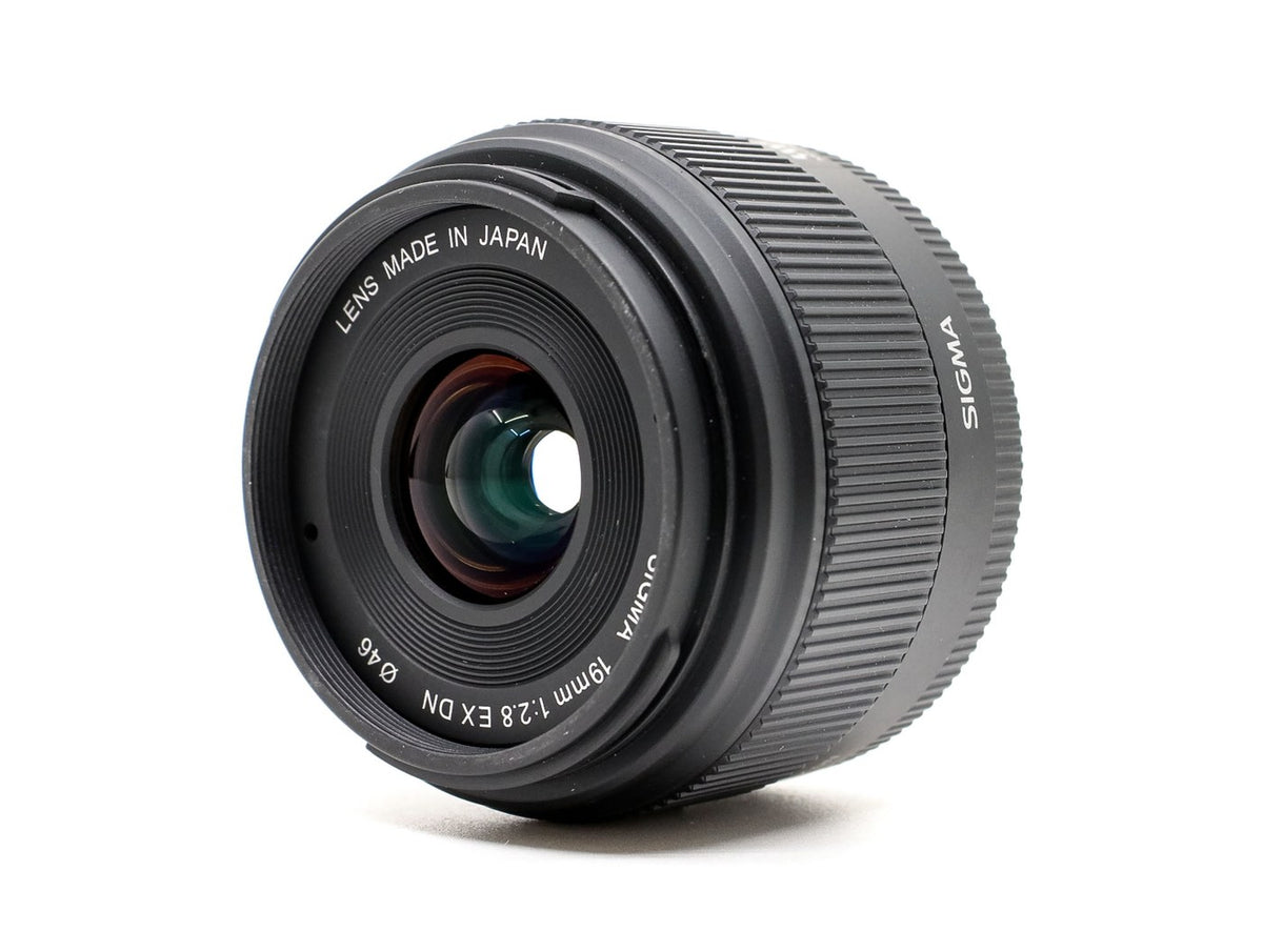 Sigma 19mm f/2.8 EX DN - Micro Four Thirds Fit · hoofdafbeelding