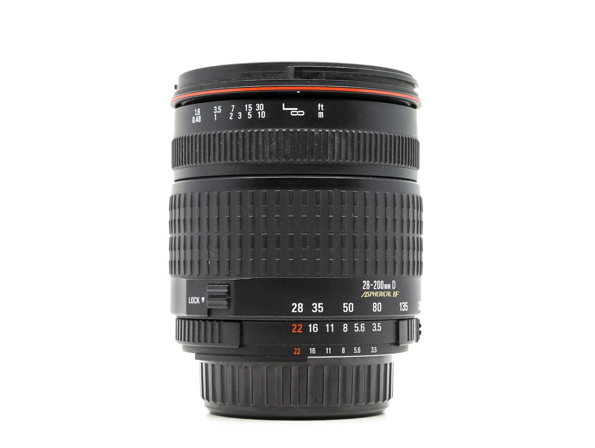 Sigma 28-200mm f/3.5-5.6 Aspherical IF Macro - Nikon Fit · hoofdafbeelding