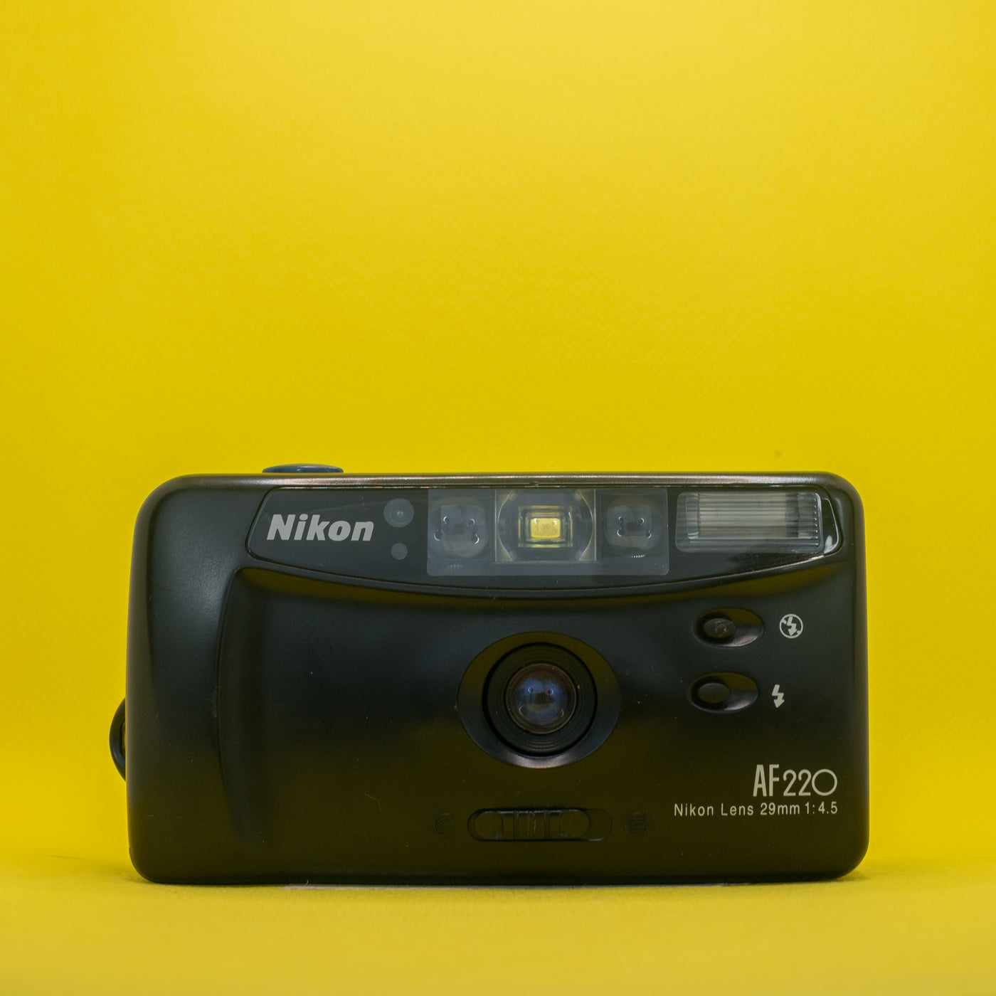 Nikon AF220 - 35mm Compact Filmcamera · hoofdafbeelding