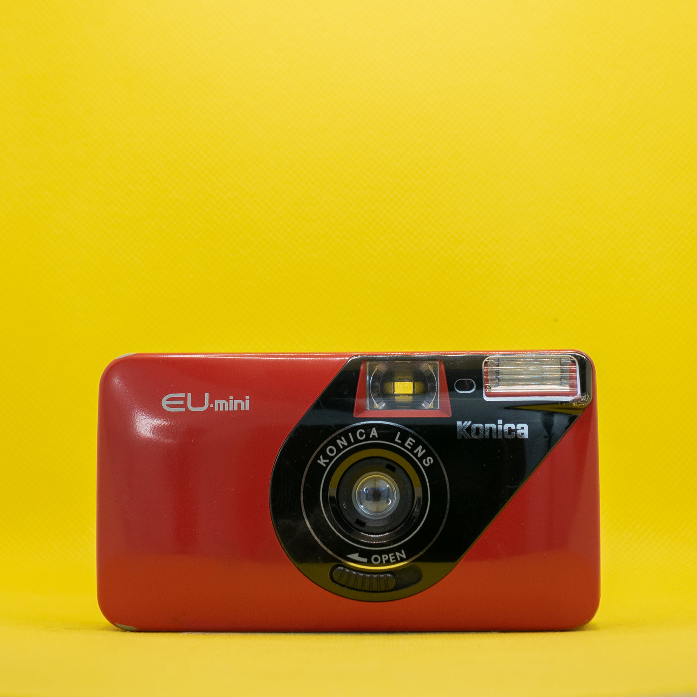 Konica EU Mini (Grijze Versie) - 35mm Compact Filmcamera · hoofdafbeelding