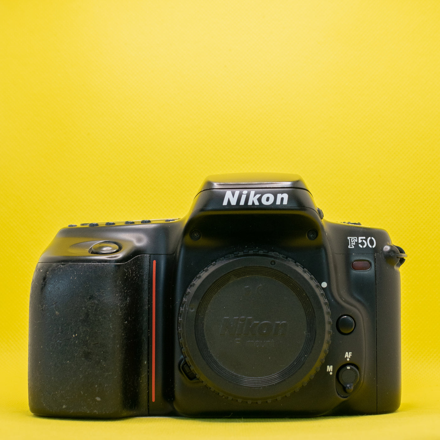 Nikon F50 (Body) - 35mm Analog Reflex Camera (SLR) · main image
