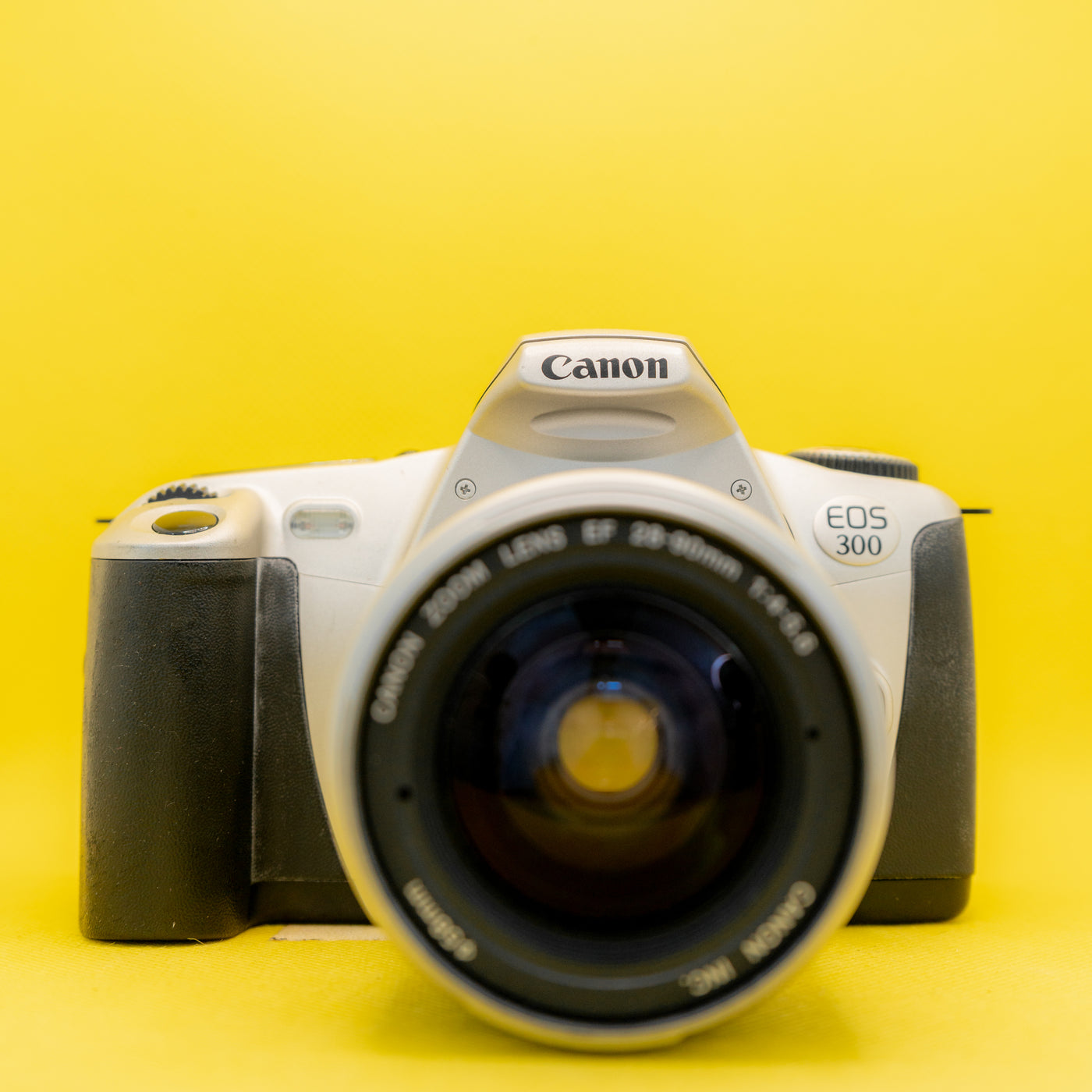 Canon EOS 300 - Vintage 35mm SLR Reflex Camera · main image